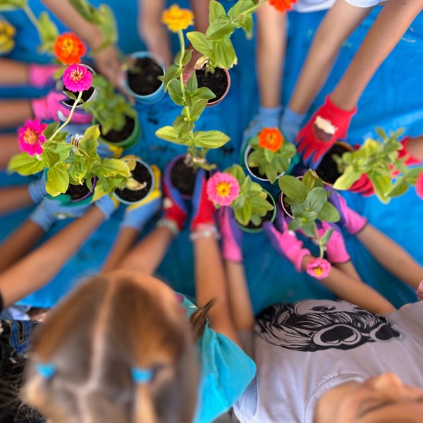 UWBC Visits SHARE’s School’s Out Summer Camps: Creating Summer Opportunities for Youth and Families